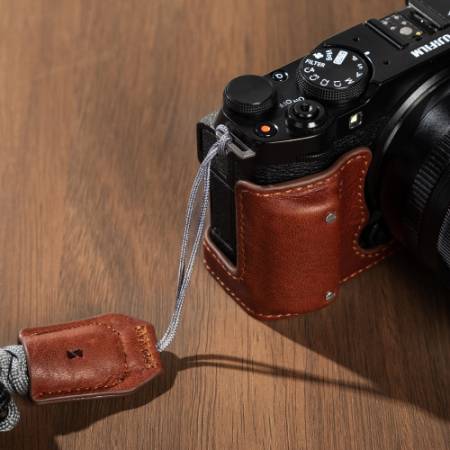 SmallRig 4880 - zestaw ze skórzanym etui do FUJIFILM X-M5, brązowy